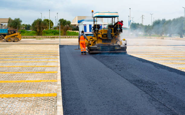 Best Concrete driveway pavers in East Highland Park, VA